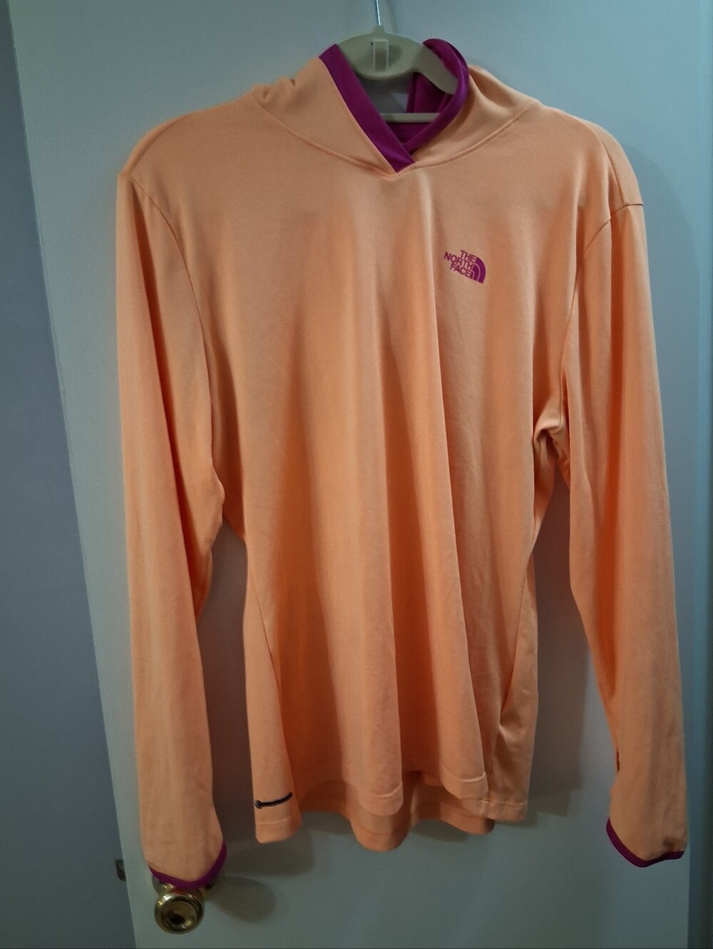 The North Face Womens Peach/Pink Rapid Dry Hoodie Large